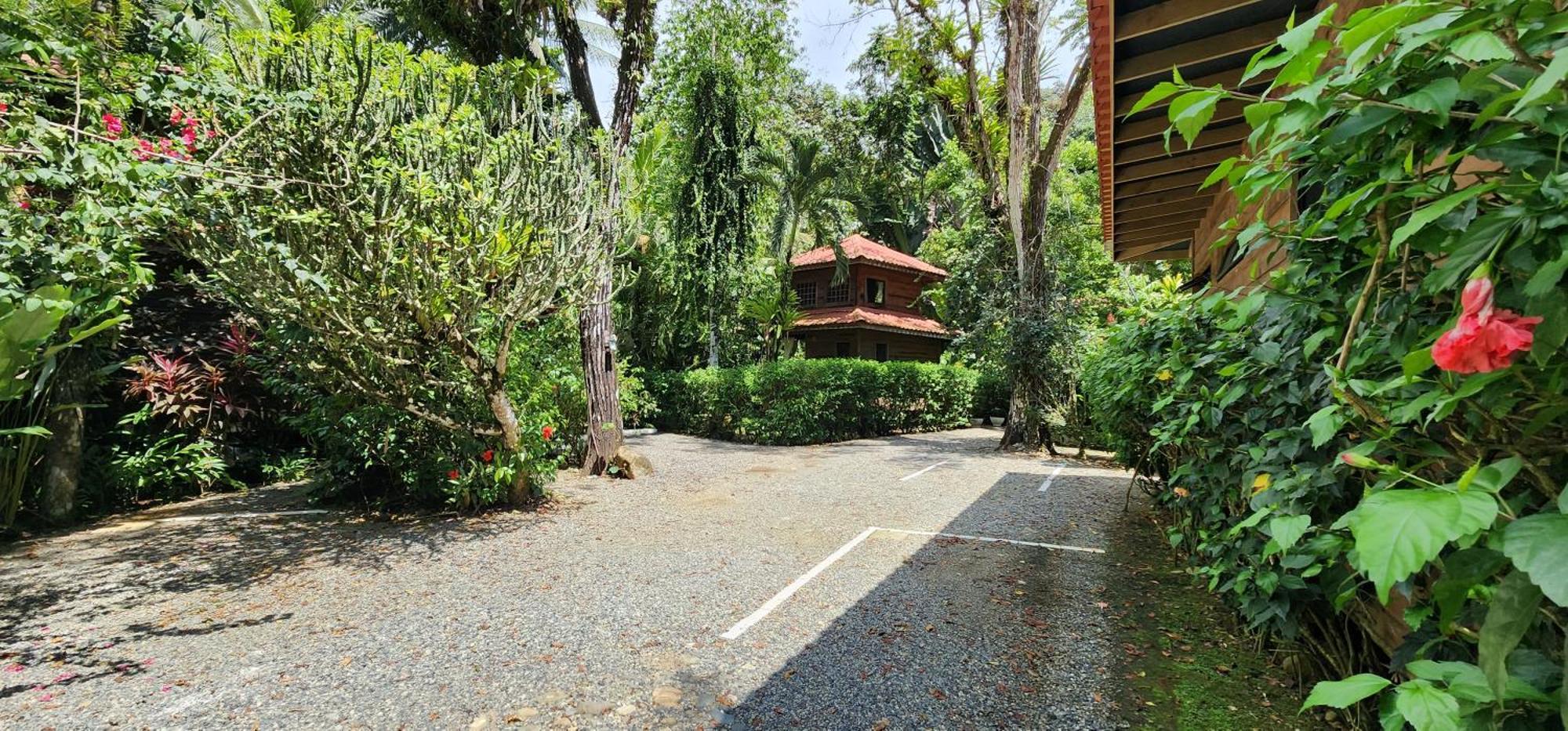 Boutique Hotel Y Spa Tangara Azul Ojochal Kültér fotó